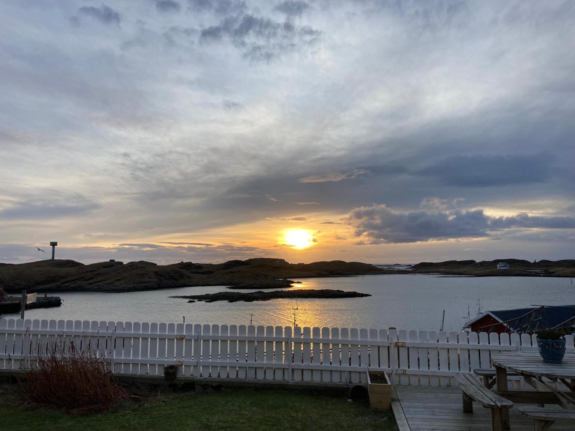 Hotel Fiskarheimen Havly, Røst Extérieur photo