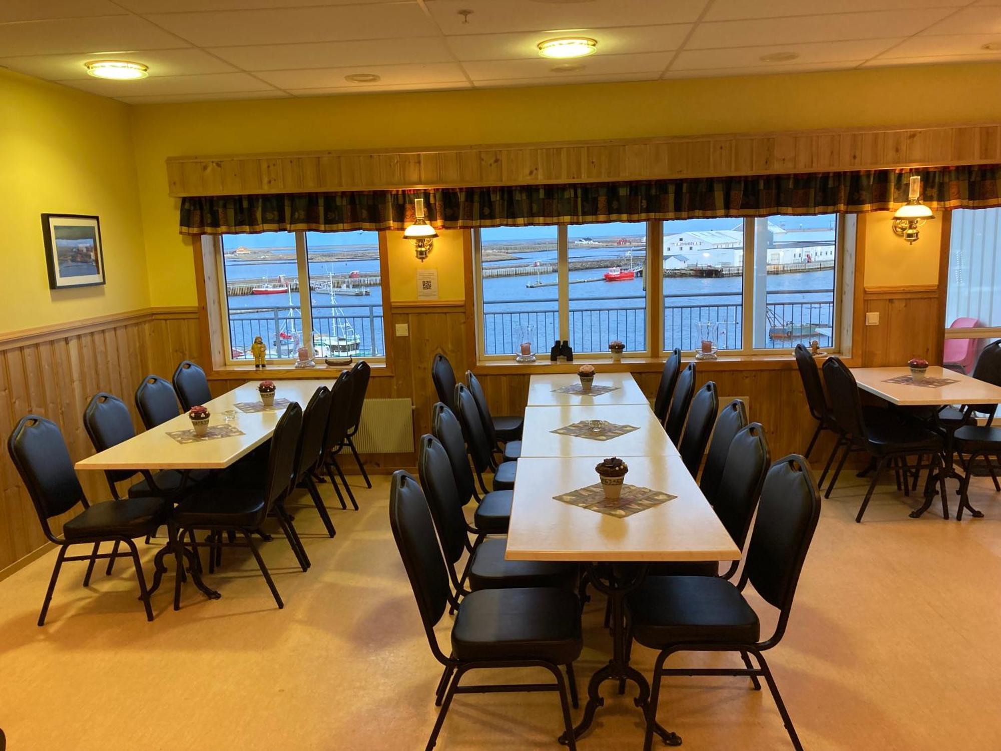 Hotel Fiskarheimen Havly, Røst Extérieur photo