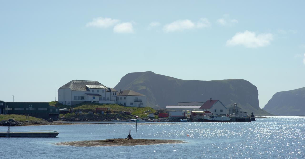 Hotel Fiskarheimen Havly, Røst Extérieur photo
